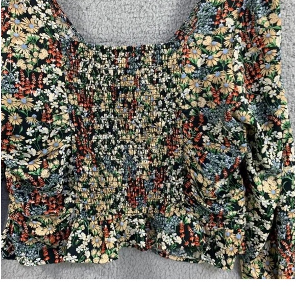 Gorgeous Vintage Floral Bohemian H&M Blouse - Sz. Small. *EUC*! - Picture 3 of 7